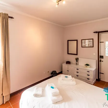 Casa Das Camelias Holiday home *