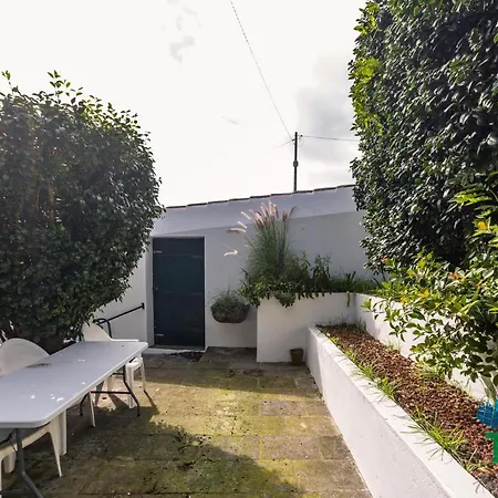 Casa Das Camelias Holiday home *